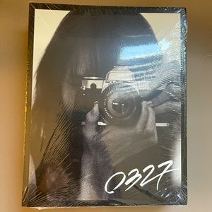 Brand New and Sealed Blackpink Lisa Photobook 0327